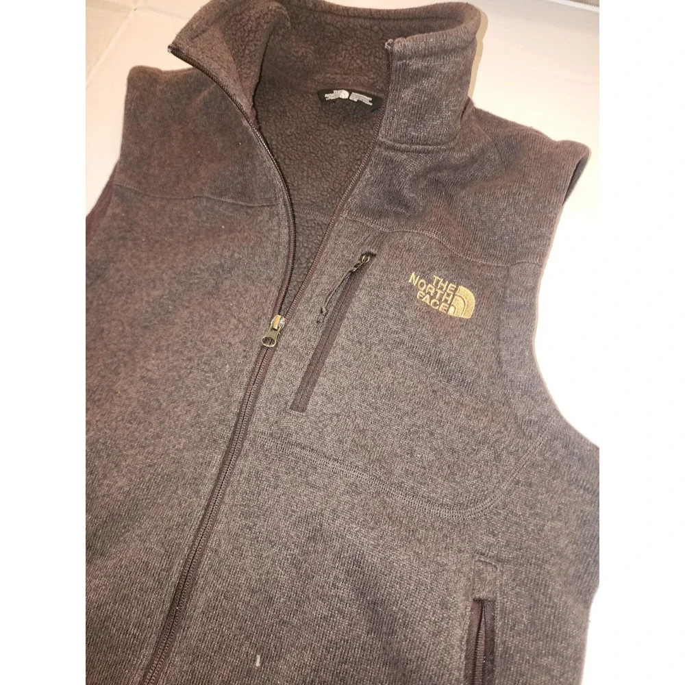 The North Face Men's Chocolate Brown Full Zip Vest Stand-Up Collar M Outdoor